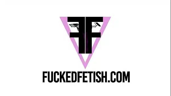 Ashlee Rose Eat chips jean and croptop