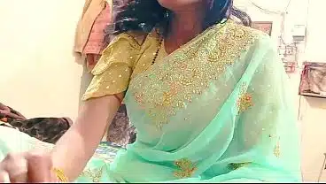 Badaim6 Deshi bhabhi xxx videos ass fucking in hindi audio