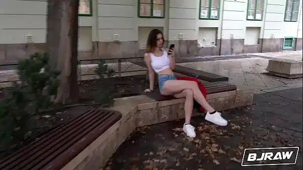 BJRAW Mia De Vil gets messy