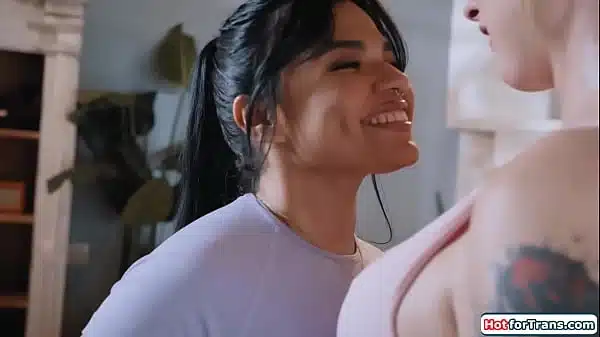 Busty big cock tgirl Blake Lovely anals latina gf Summer Col