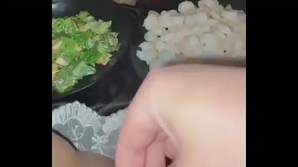 CRAZIEST&WEIRDEST FOOD MASTURBATION HOT LIL STEPSISTER-AMATEUR ARABIAN SNOWWHITE IN LOS ANGELES-UNITED STATES OF AMERICA-2025-KINKY EXTREME FETISH SAUDI ARAB MUSLIM PORN