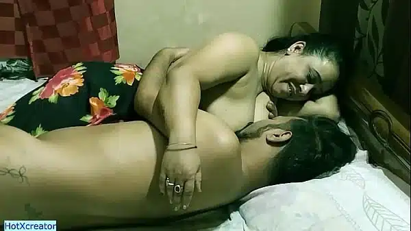 Desi hot bhabhi pussy was so hot! I could not last long! watch till the end with clear voice