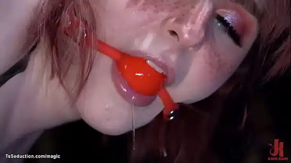 Gagged redhead shemale gets suspension