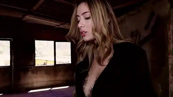 I CATCH MY EMPLOYEE MASTURBATING AND INSTEAD OF FIRING HIM, I GIVE HIM A GOOD SEX LESSON – AMBAR PRADA