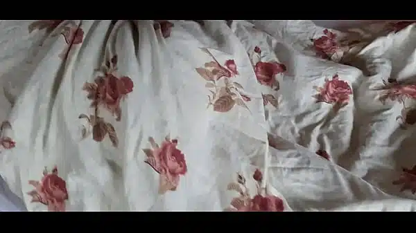 I jerk off to my step mom’s pussy.