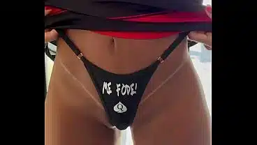 METI UM CHIFRE NO CORNO PARA COMEMORAR O TITULO DO NOSSO TIME DO CORAÇÃO