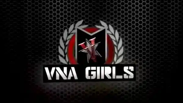 MILF Sara Jay Puts That Big & Fast Toy On Her Clit & Pussy Labia!