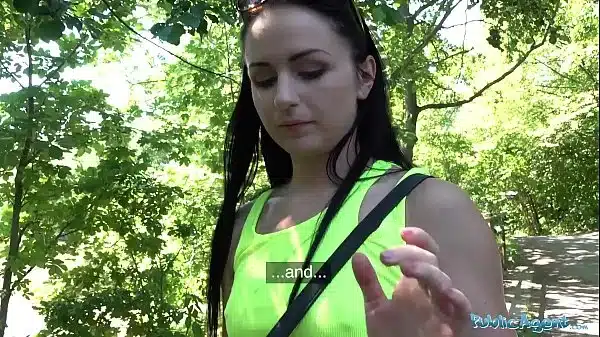 Public Agent Kittina Clairette gets creampied fucking outdoors