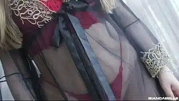 Puta queria sentar na pica grossa até squirtar