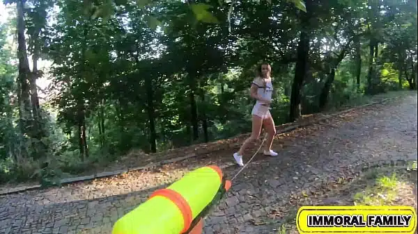 SUPER SOAKERS EASTER TRADITION SEDUCES HUGE ASS HOTTIE ALEXIS CRYSTAL – IMMORAL FAMILY 4K