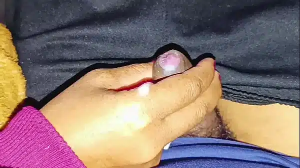 Tanteku doyan kontol mungil