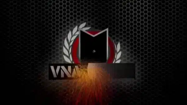 Tommy Utah’s Wife Maxine X Fucks The Lucky Delivery Food Guy!