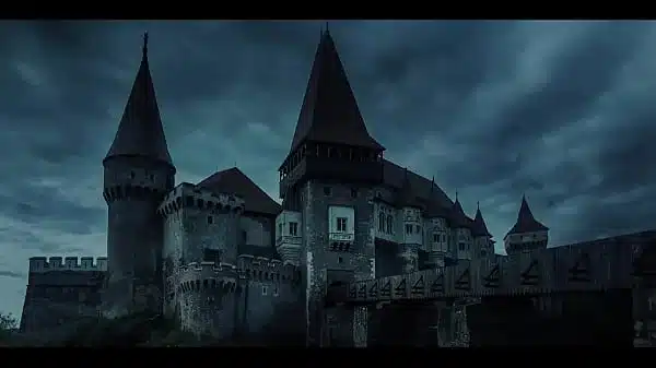 Vampire Seduction in Old Gothic Manor – Nerdy Girl Gets Mesmerized by Century Old Sexy Blonde Owner