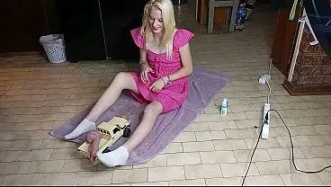 18blondteen – roomates fucking my pussy with RC car with dildo