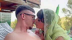 Aaliyah Yasin And Yeri Blue – Pakistani Housewife Cheats On Her Husband