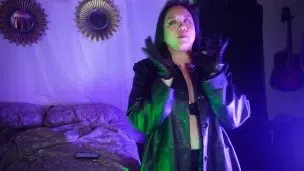 ASMR Mistress Mara’s New Leather Jacket with Driving Gloves