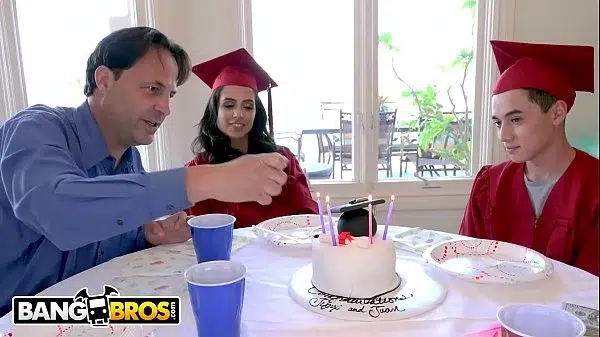 BANGBROS – Juan El Caballo Loco Fucks His Step Sister Jynx Maze On Graduation Day