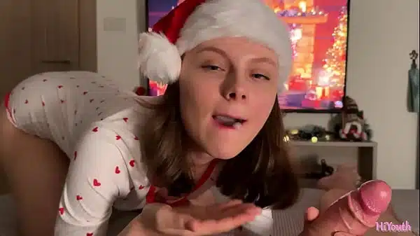 Gentle New Year’s blowjob and sex with a cute real girl