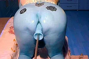 Horny Tranny Avatar Selena Lets Her Ass Be Fucked Hard By Her Fucking Machine And Moans