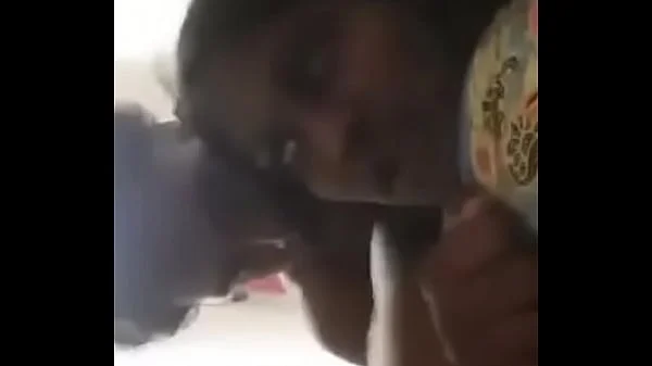 Indian Hot Desi tamil super couple self record hard sex with hot moaning – Wowmoyback – XVIDEOS.COM