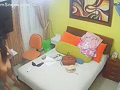 IPCAM – Latina dressing up after shower