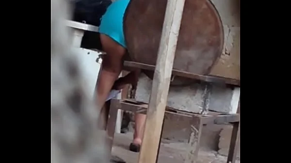 Mi vecina buenota y con un culo grande