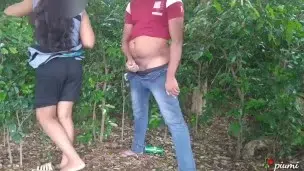 Srilanka outdoor sex  එක්ක කැලේ පැන්නා