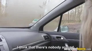 StrandedTeens – Blonde gives some roadhead