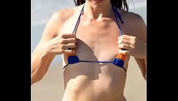 Teen girls showing their tits on beach – Compilation 1 [AI]
