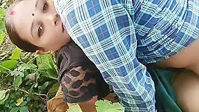 Village Girl Ki Chudai Outdoor Jungle Mein