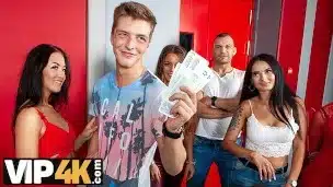 VIP4K. Prey at night