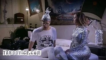 Hot MILF Alien Ass Fucks Conspiracy Theorist