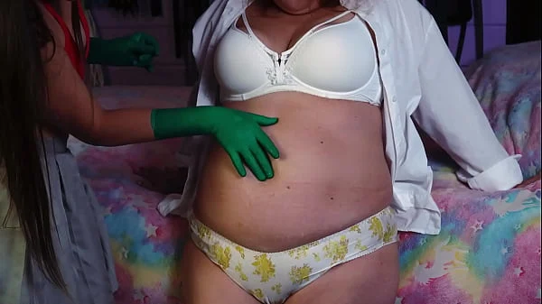 Lesbian bellybutton fun with my stepmom