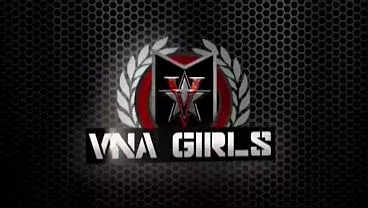 Yolanda Yamz And Rome Major Curvy Brunette MILF Outdoor Park Pounding!