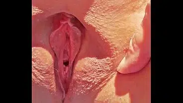 Maturemons, horny mature displays super close up wide open cunt .