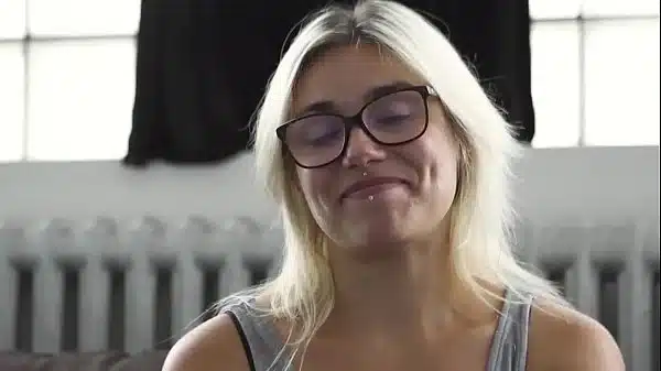AMATEUR EURO – PAWG Babe Gaby Gets Hardcore Fucked On Casting By Muscle Guy