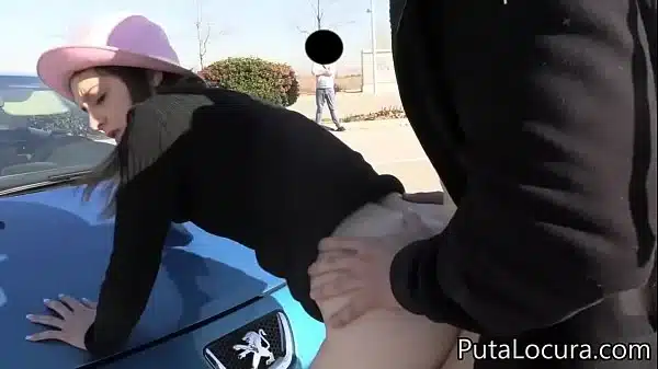 El nuevo estadio del Atleti es el mejor lugar para hacer una escena porno con Anita Teen