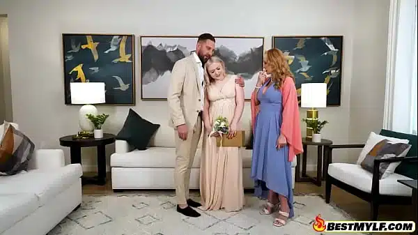 Memories Cumming to My Mind with Wendy Raine with Eva Nyx