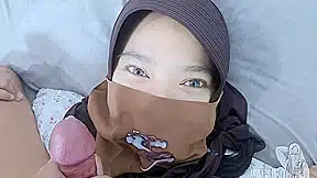 Naughty Hijab Girl Invite Me To Taste Her Pussy – Minokiiko