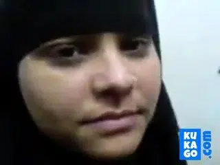 Pakistani Girl Boobs and Pussy Exploring