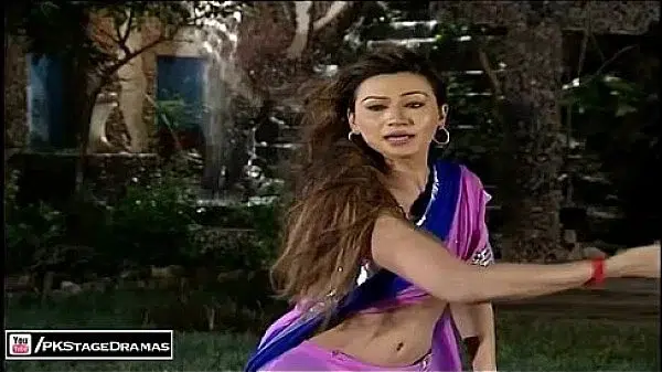 RESHMI BADAN – SAIMA KHAN MUJRA – PAKISTANI MUJRA DANCE 2014