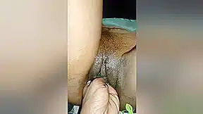 Sexy Lankan Girl Blowjob And Fucked 2