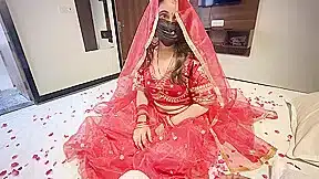 Suhagraat Ka Thofa – Pehla Raat Mein Dulhan Ki Gand Mari Jordaar Anal Desi With Village Bhabhi