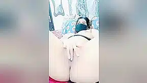 Super Sexy Paki Chick Naked Show On Live Cam