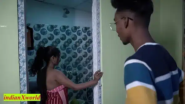 18yrs old Cheating wife viral Sex! Fuck Infront of Husband