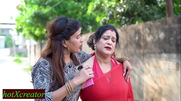 Bhabhi Gets real sex experience after long days! Village Doctor sex