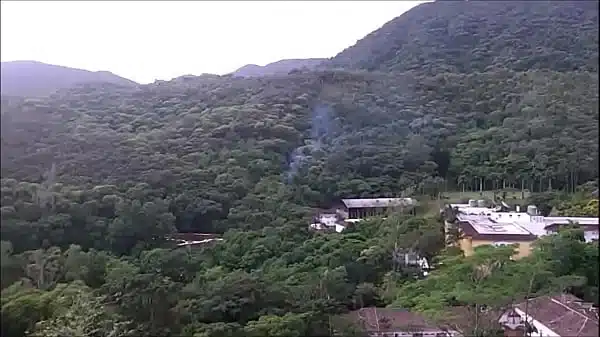 Exibicionismo nas montanhas do sul do Brasil – assista este e nossos outros videos completo no red