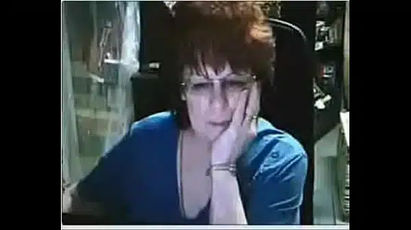 Grandmother show herself on cam more at giztube.com