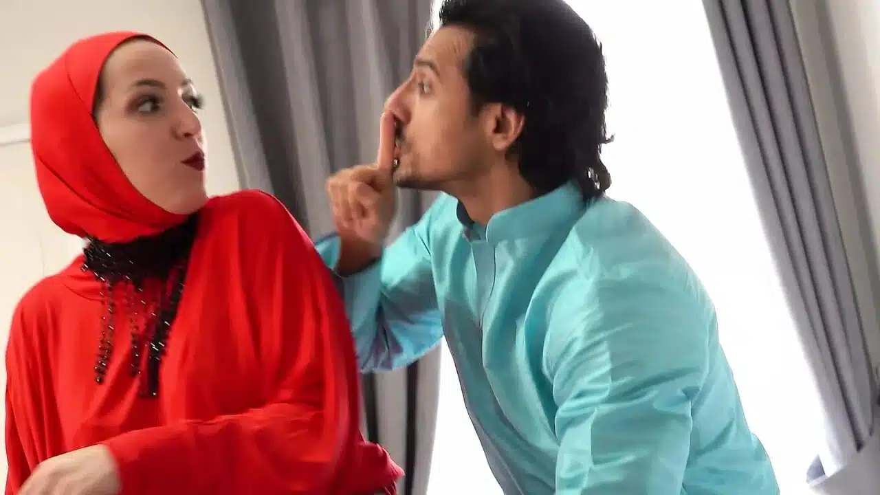 Hijabi wearing Muslim wife of an old man gets fucked by another young man