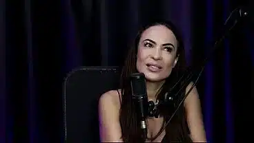 HOJE VOCÊ FAZ E EDITA O SEU PRÓPRIO VÍDEO, ISSO FACILITOU – BELINHA BARACHO